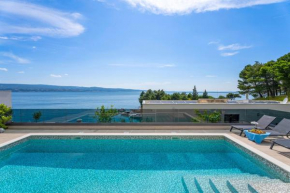 Luxury, seafront Villa IVAN with heated pool only 100m from beach